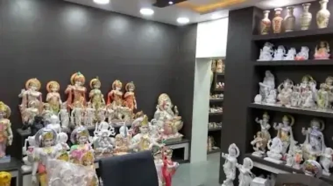 clientSwiperImgOne